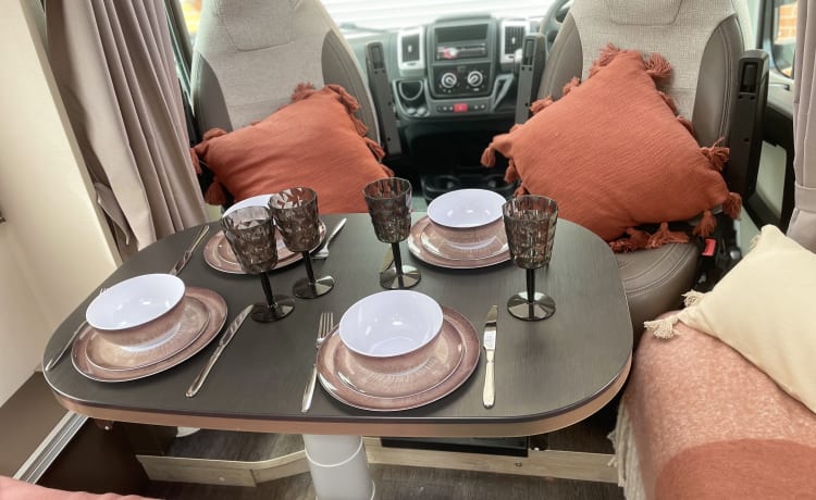 Archie the Automatic – 4 berth Chausson semi-integrated from 2019