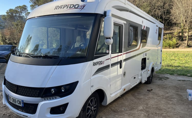 Rapido’2 – FIAT Rapido 8866DF Aria condizionata 4 persone.  