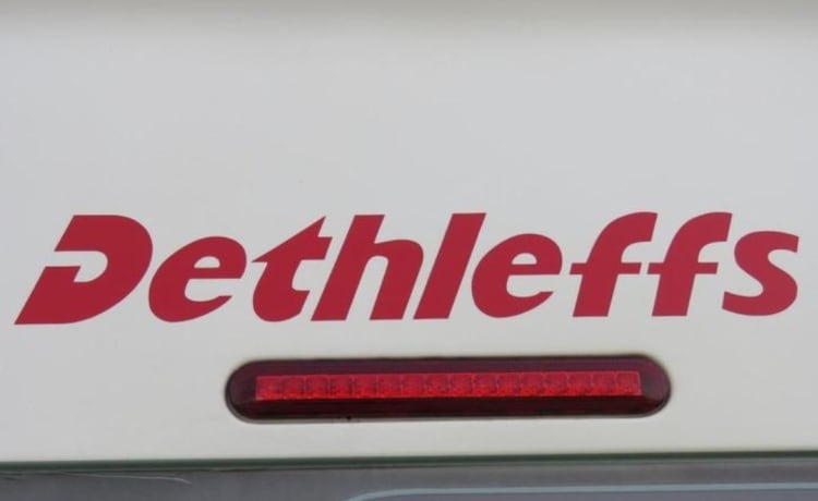 Fien – 4p Dethleffs semi-integrated from 2002