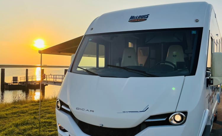 Camping-car tout équipé pour des vacances sans soucis, même en hiver !