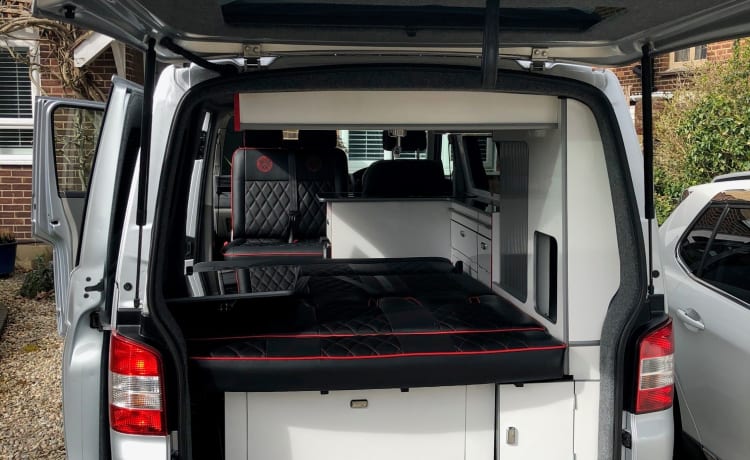 Camper Volkswagen 4 posti letto del 2012