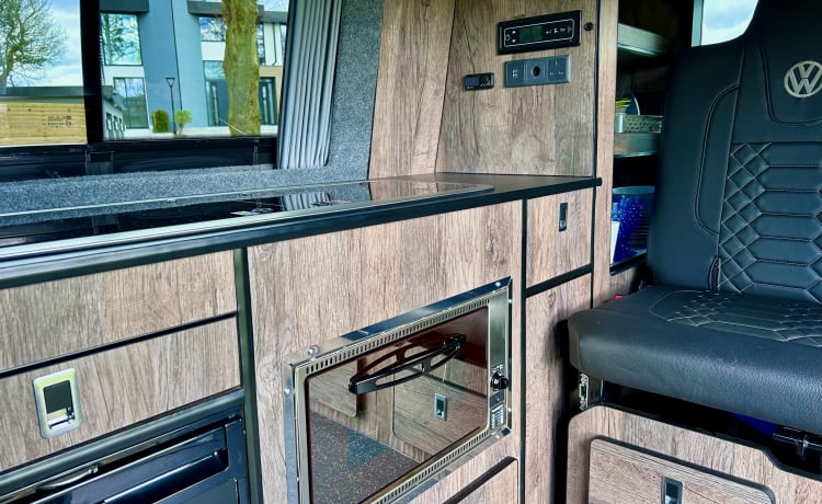 Nessa – Nieuwe automatische versnellingsbak VW T6.1 campervan