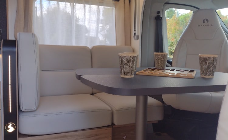 TOTORO – New 4-seater motorhome