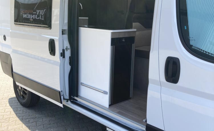 2p Fiat Ducato buscamper Challenger V114