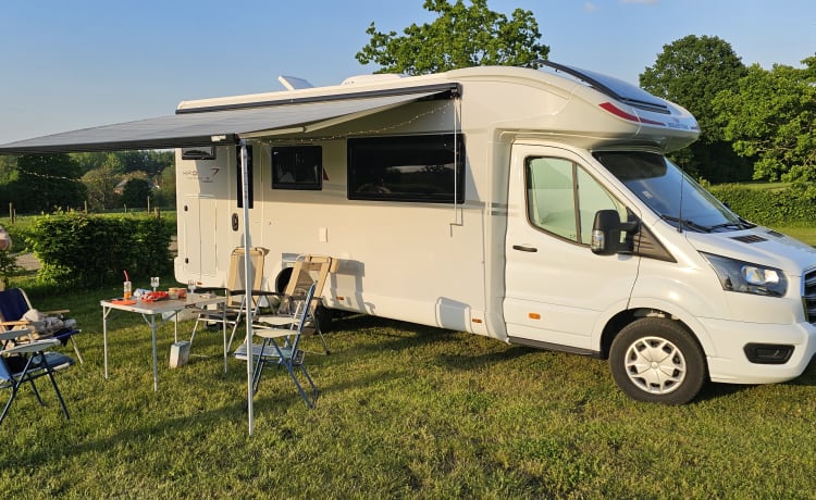 Boerke van Meensel – 6 personen luxe camper - Dichtbij vakanties