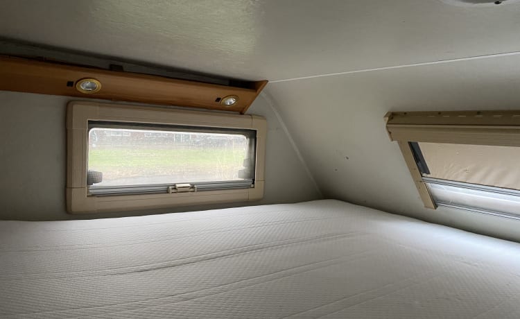 Cozy spacious family camper (5p)