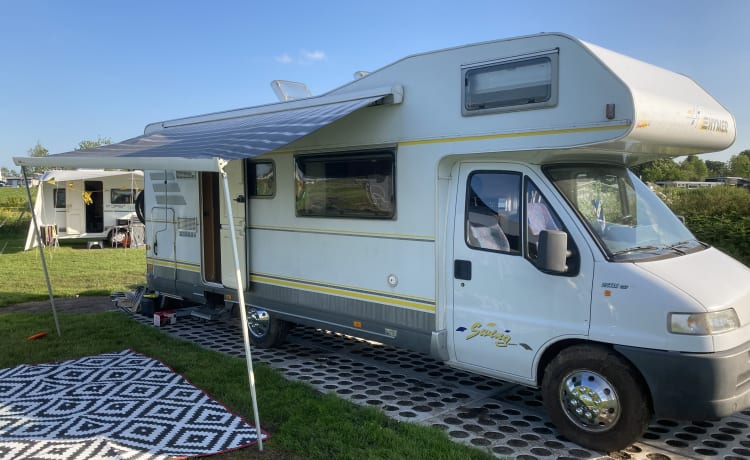 Heerlijke karaktervolle gezins camper