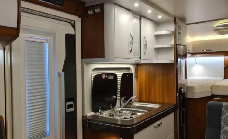 Twee airco's -klaar voor vertrek- vanaf 24-8 aanbieding – Luxurious and fine Hobby (2018) for two people