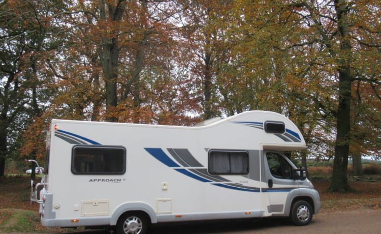 Gerty – Luxe camper met 6 slaapplaatsen