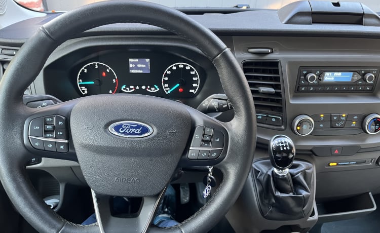 4p Ford semi-integrated uit 2020