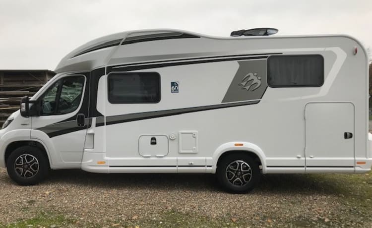 Knaus Sky wave 4p – Knaus Mobil semi-intégral 4p à partir de 2022 - espace de vie climatisé