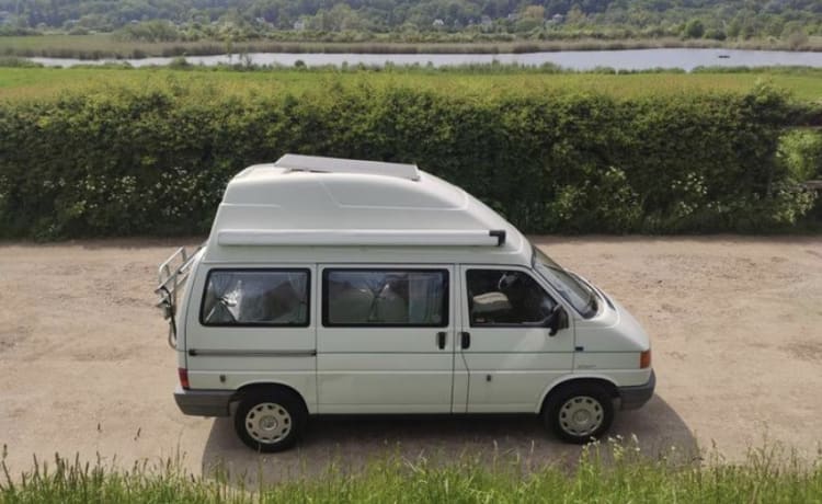 Pietertje – Retro Volkswagen bus uit 1994 2 personen