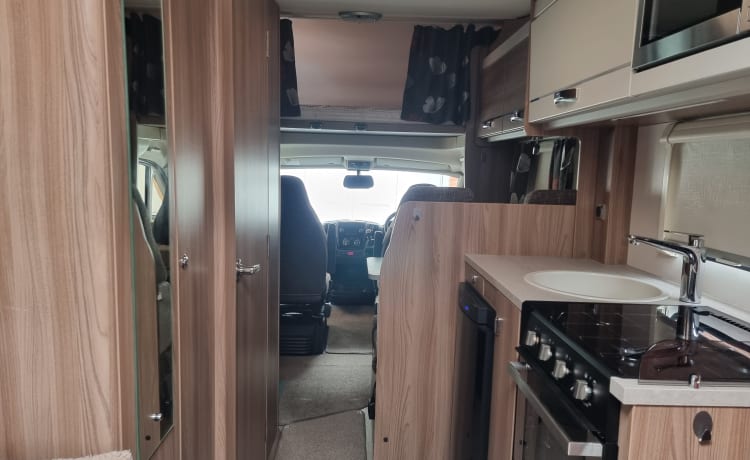 4 berth Swift Escape from 2015 - Explore the World in Comfort and Style