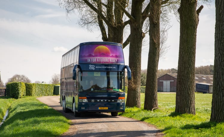 busavonturen – Un camper per auto da turismo da 8 persone per la tua avventura di viaggio