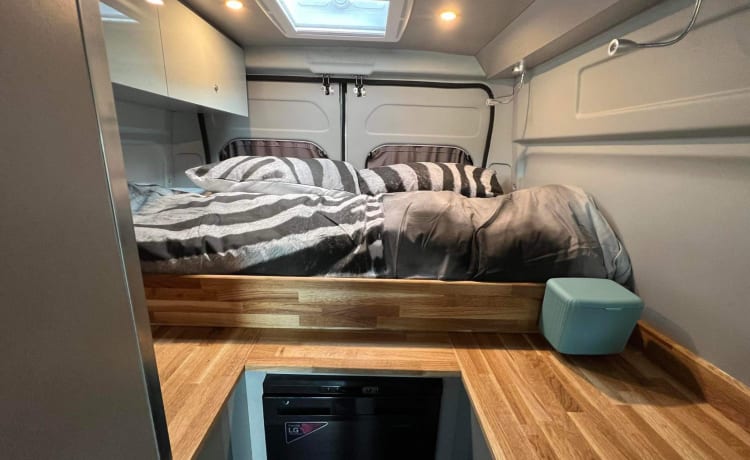 4 berth Peugeot Campervan