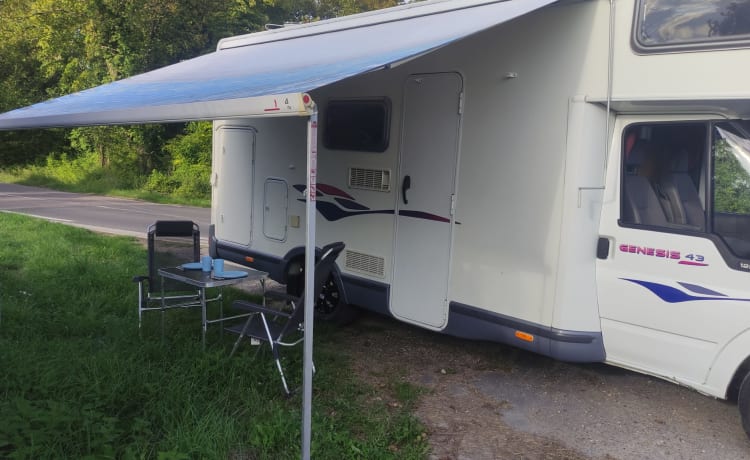 CAMPING CAR CHALLENGER GENESIS 43