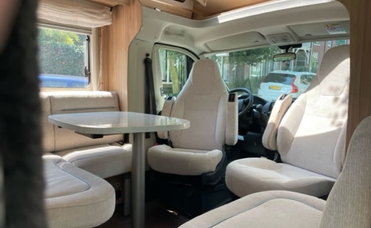 4 person Hymer semi-integrated from 2019