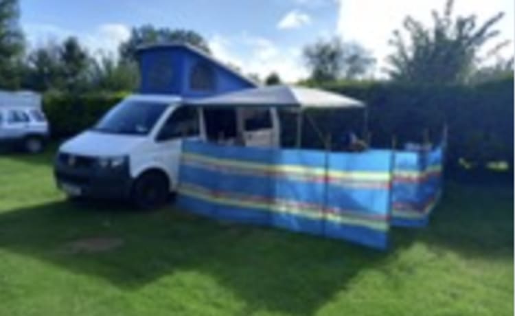 Stan – VW T5.1 - 4 berth campervan 2014