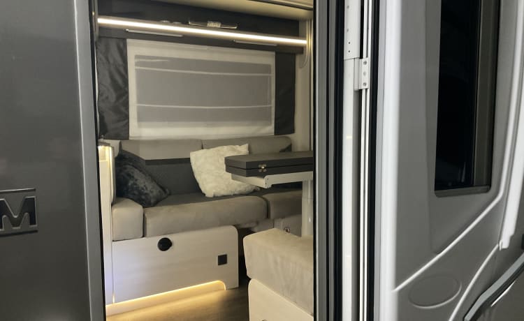 4p Chausson semi-integrated uit 2021