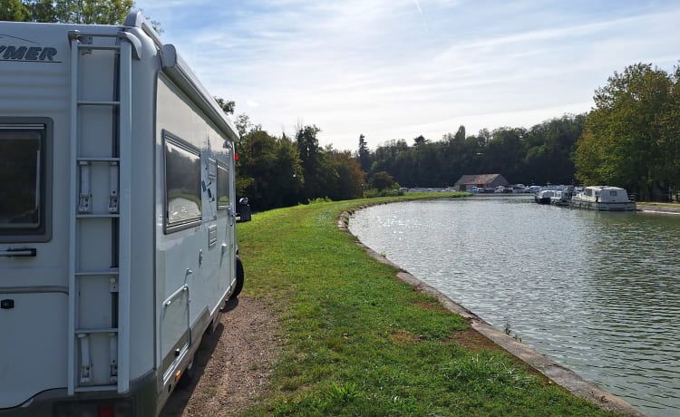 Banjer – 2p Hymer Tramp - een ruim jacht op wielen