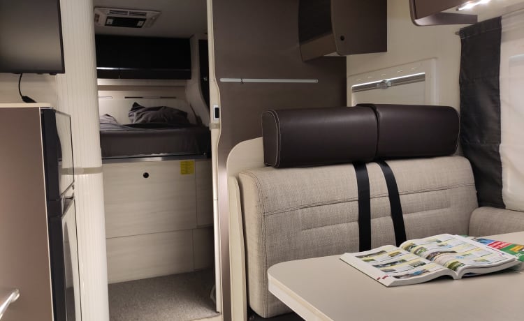 Welcome to our Chausson semi-integrated