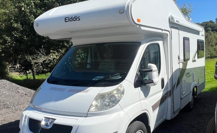 Elvis  – Lovely 4 berth elddis sunquest motorhome *low mileage *great condition 