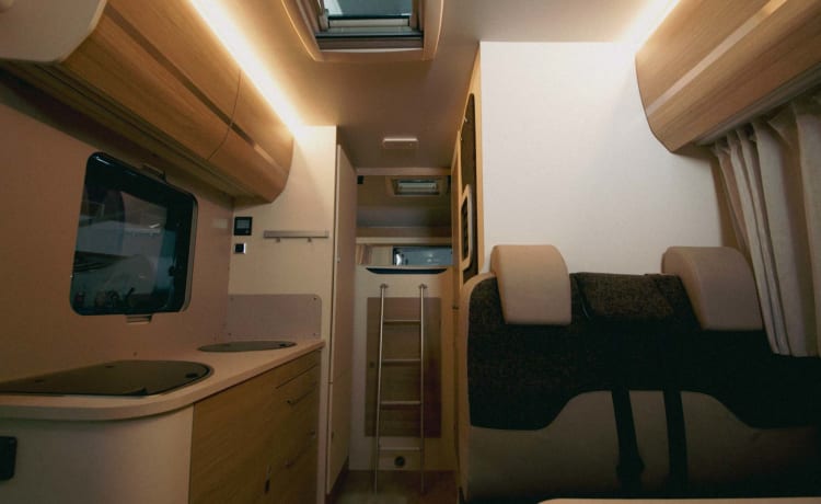 Connor the Commander – New 2024 large motorhome