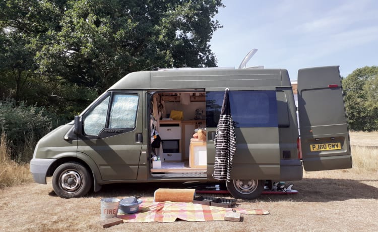 George  – 2-persoons Ford campervan uit 2010