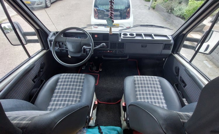 Opa camper – Cabriolet Peugeot 5p de 1993