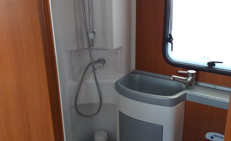 Soc – Motorhome available Finistère Douarnenez