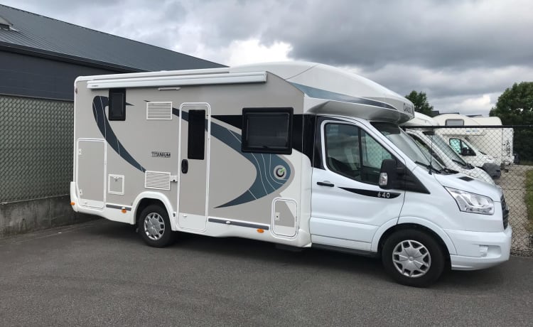 Brand new motorhome Ford Chausson 2018