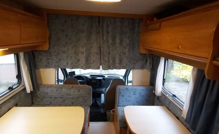 Spacious family camper