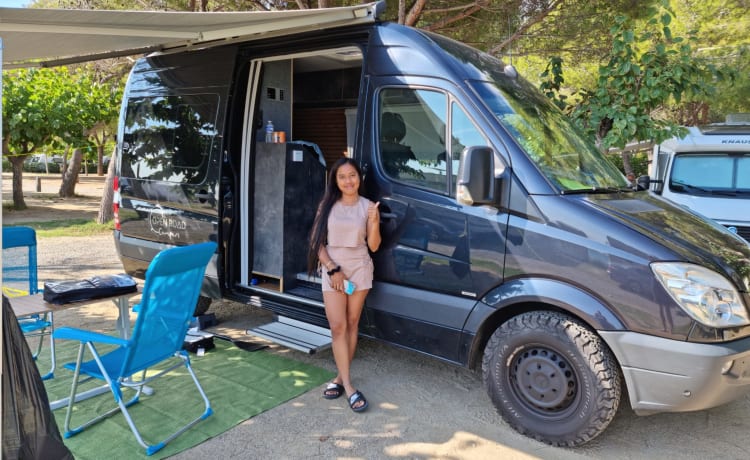 Mercedes Open Road adventure – camper autobus automatico avventura LETTO EXTRA LUNGO