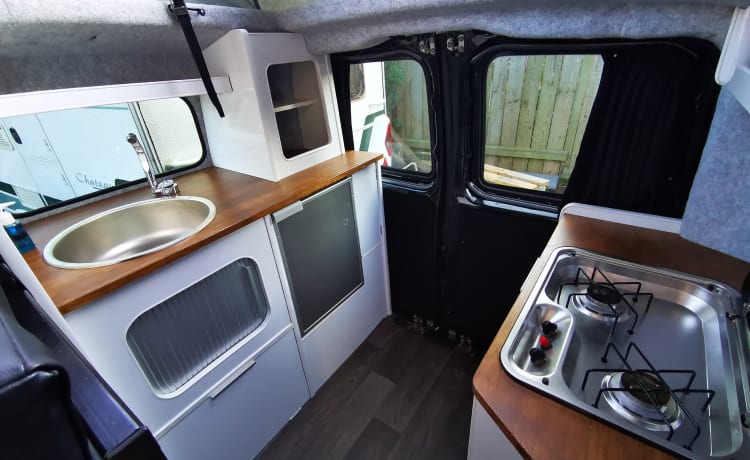 Pop top Mercedes Campervan with large kitchen + Toilet