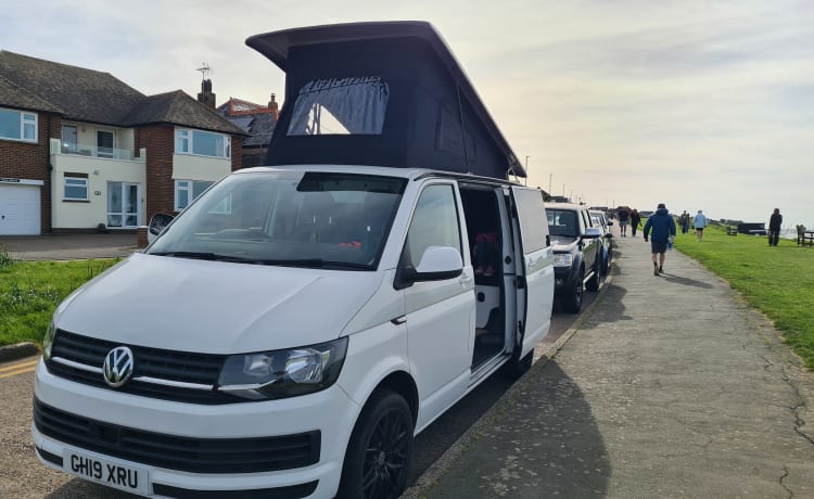 4-persoons Volkswagen campervan uit 2019