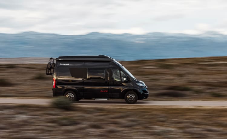 Camping-car Sunlight Bus Automatique à partir de 2023, 4 personnes