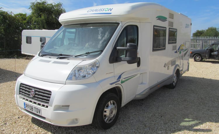 Albert – 4 berth Chausson Welcome Motorhome with a large garage-with deadlocks   