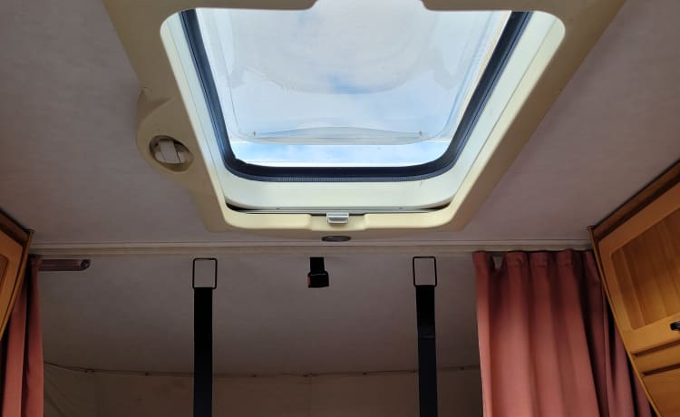 De Olifant – 6 persoons Hymer uit 2000