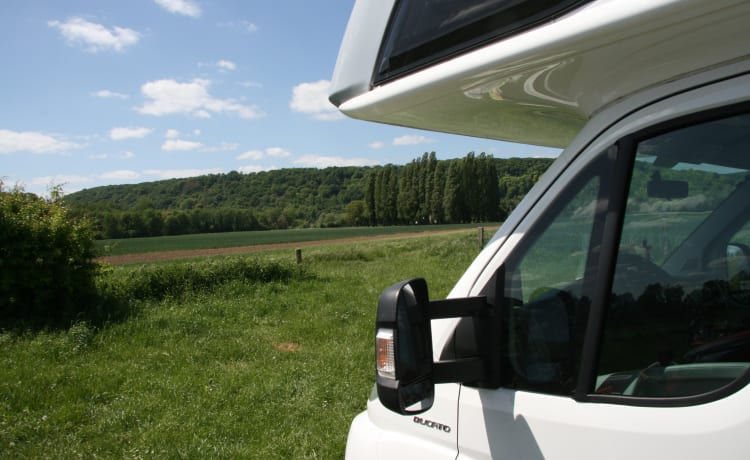 Mc Louis  – Avec toute la famille en voyage en camping-car !