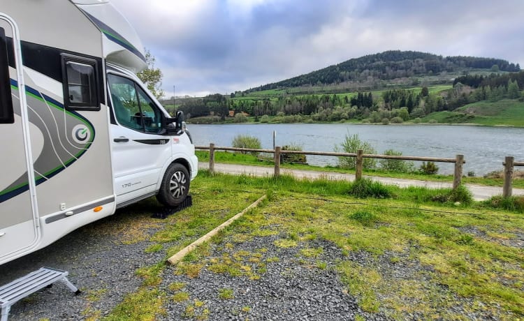 #Octopus – Chausson Semi Integral 788 Nordic Edition