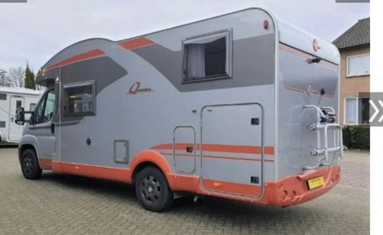 Prachtige Luxe Burstner Quadro 4 pers camper