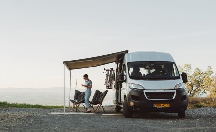 - voor de actieve vakantiegangers – Camper bus modulare per 2 persone