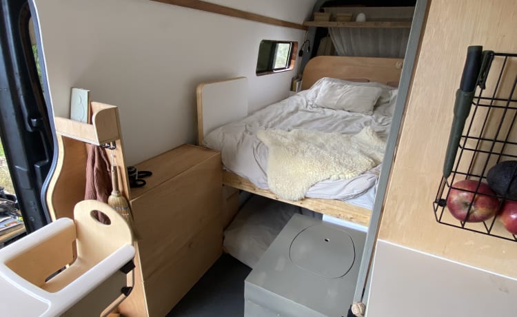 MARLEY – Mercedes-Sprinter L3H2 DIY-Camper aus dem Jahr 2016