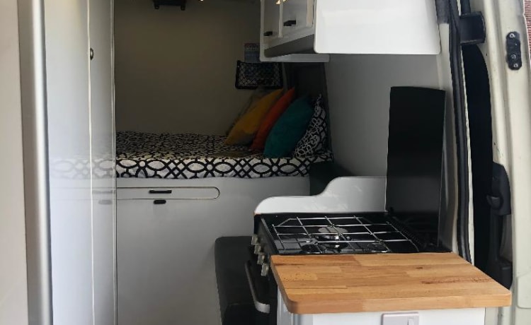 Crafter Pierre – Ein hervorragender VW Crafter LWB Camper Van