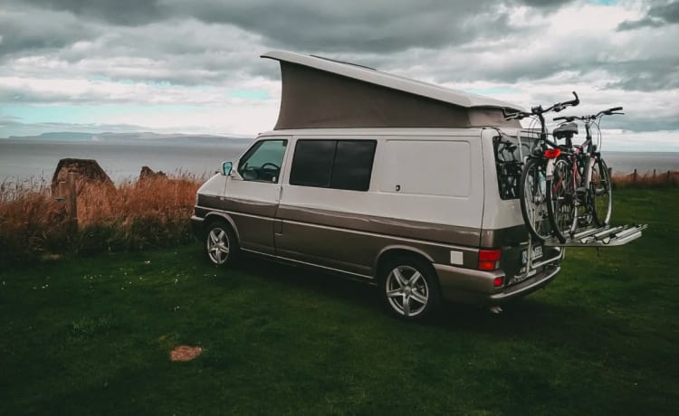 Jupp – VW T4 California - De retro Bulli in een nieuw jasje