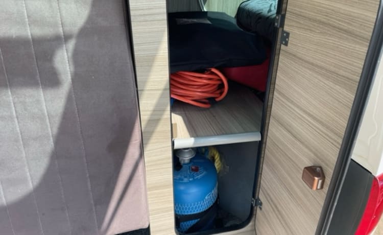 Baz – 4 berth Mazda Customised Campervan