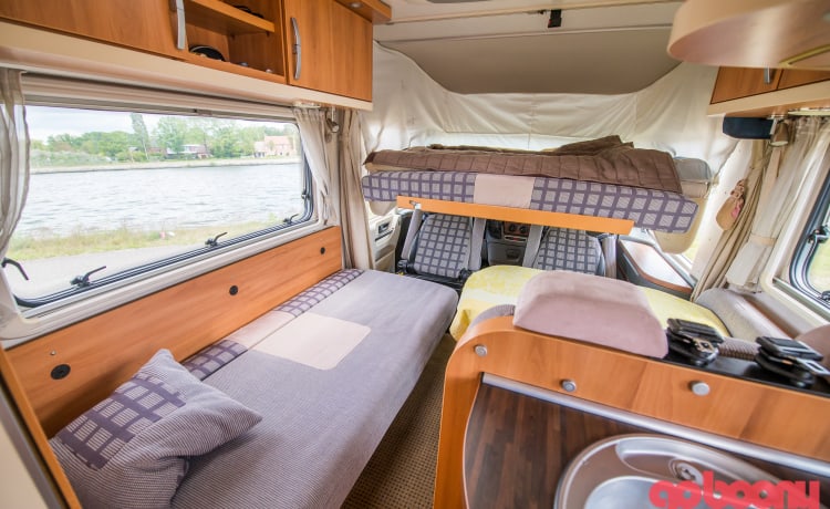 Hymer B 508 CL – Interno compatto e molto spazioso