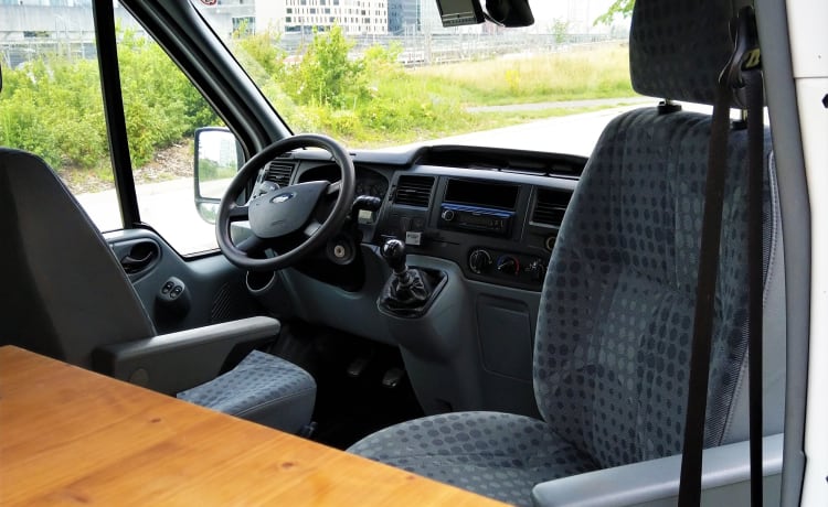 Arthur – ti porta senza intoppi in qualsiasi avventura: Ford Transit