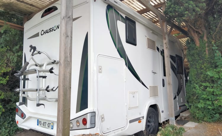 A louer camping-car Chausson 