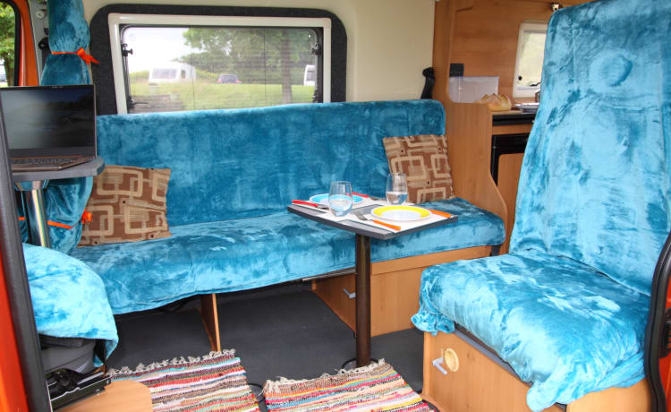 Betsy – Wildax Constellation 2/3 berth